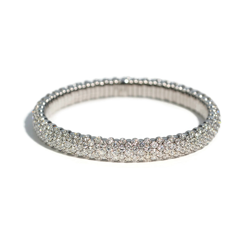 afj-diamond-collection-flexible-bracelet-diamonds-18k-white-gold-B2853040B1
