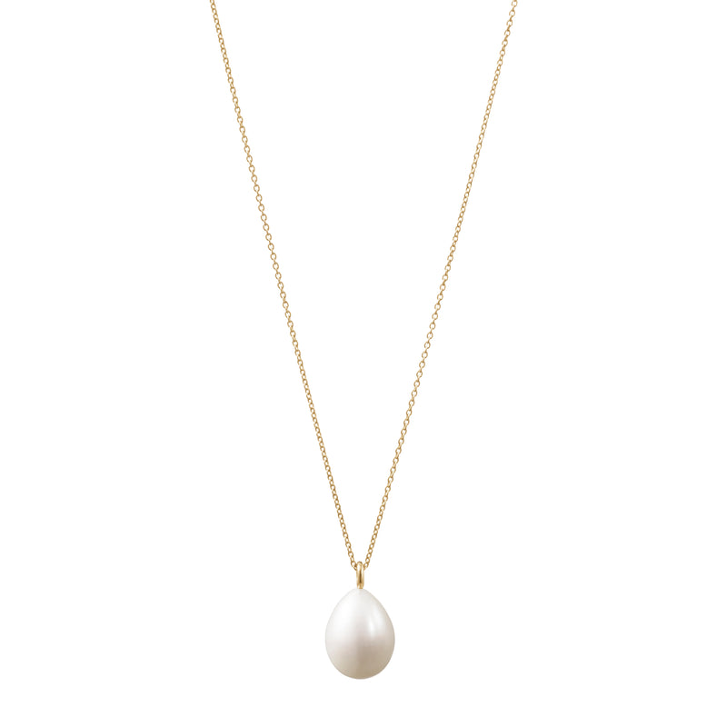 sophie-bille-brahe-l'eau-pendant-necklace-pearl-14k-yellow-gold-NL30LEAUFW43
