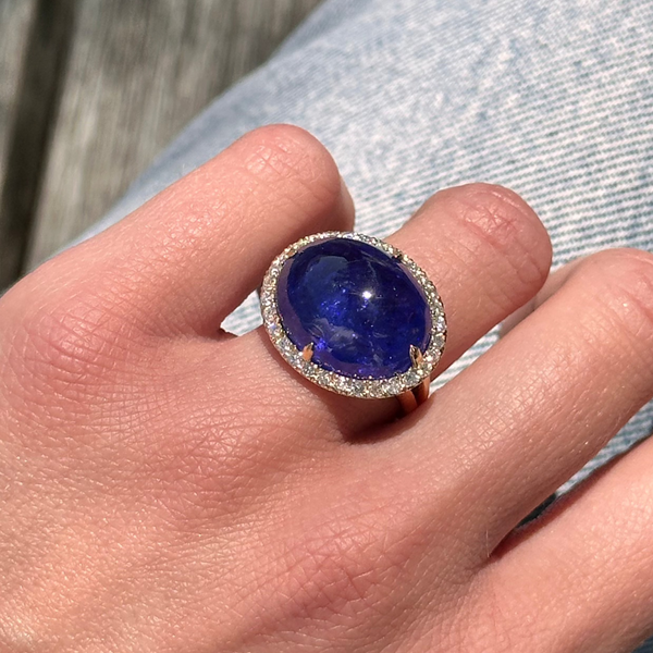 Afurst-sole-ring-tanzanite-diamonds-yellow-gold-A2401GTA1