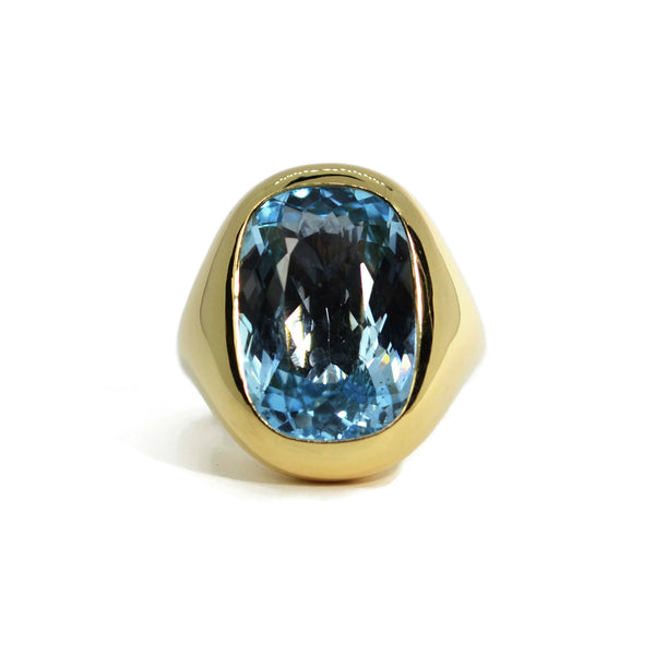 A & Furst - Essential - Cocktail Ring with Blue Topaz, 18k Yellow Gold