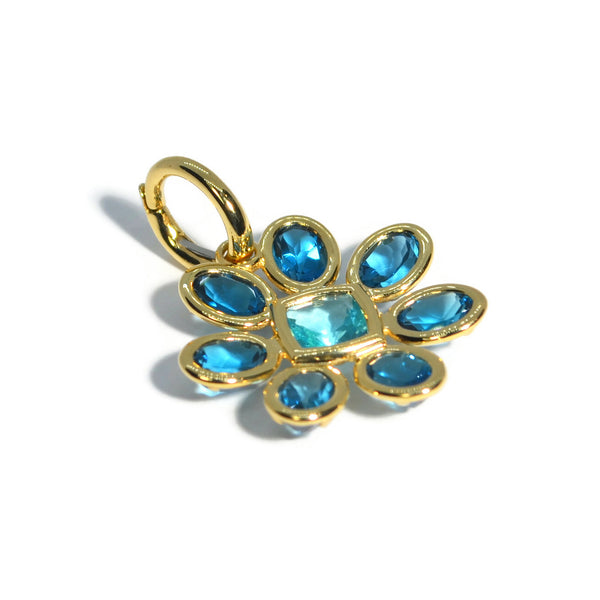 a-furst-fiori-pendant-london-blue-topaz-apatite-18k-yellow-gold-D2275GULAP_2_bd4d06b4-a61a-4c13-af7d-d05184abefb6