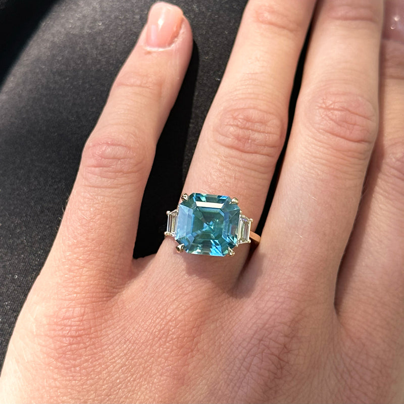 a-furst-party-one-of-a-kind-coctail-ring-with-natural-blue-zircon-and-diamonds-18k-yellow-gold-A1520GBZ1-10.13