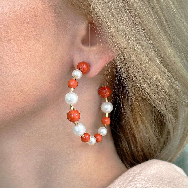 a&furst-joy-48mm-hoop-earrings-with-white-pearls-and-natural-coral-18k-yellow-gold-O2501CG5-48