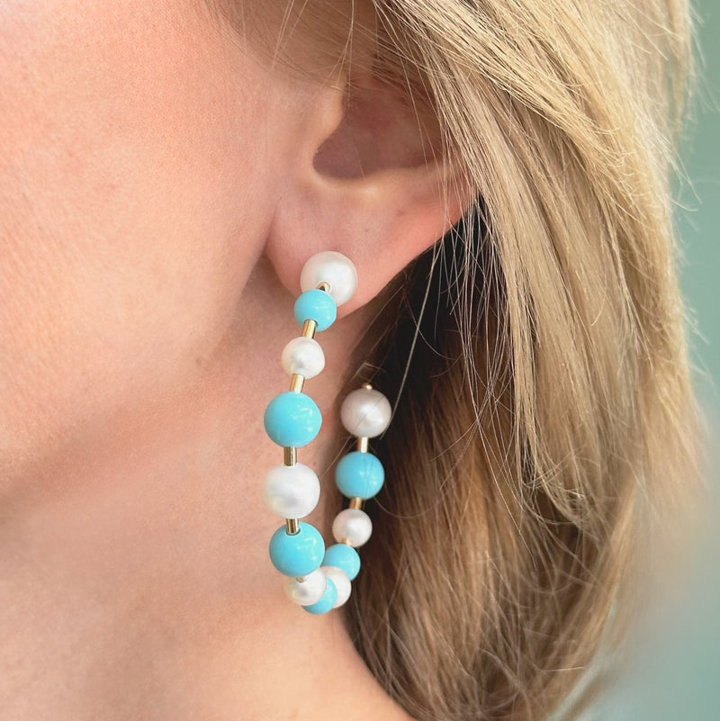 a&furst-joy-48mm-hoop-earrings-with-white-pearls-turquoise-yellow-gold-O2501TG5-48