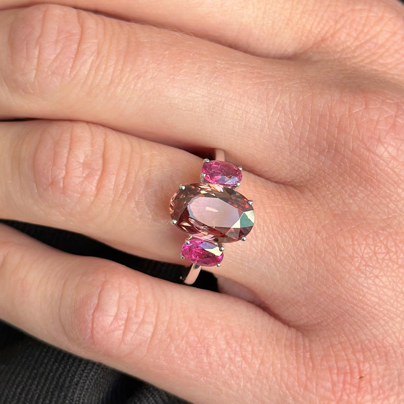 a&furst-marrakech-3stones-ring-padparadsha-zircon-rubellite-white-gold-A0401NZRU-01
