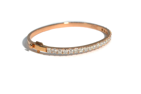 afj-diamond-collection-asscher-diamond-bangle-18k-rose-gold-B3417