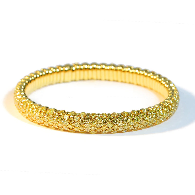 afj-diamond-collection-flexible-bracelet-with-yellow-diamonds-18k-yellow-gold-B2853040G1D-16