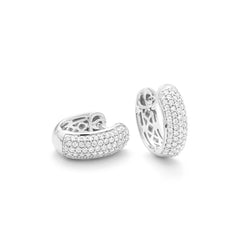 afj-diamond-collection-pave-hoop-18k-white-gold-OE4140103B1