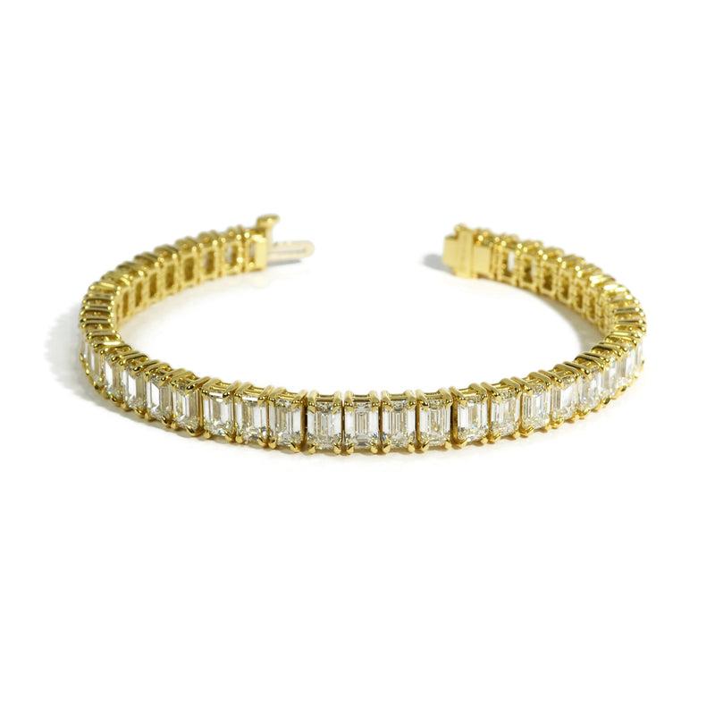 afj-diamond-collection-prong-set-emerald-cut-diamond-bracelet-18k-yellow-gold-B3707_1