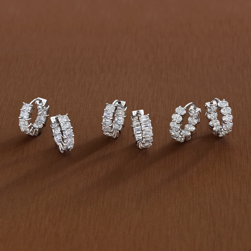 afj-diamond-collection-diamond-huggie-earrings-18k-white-gold-11528