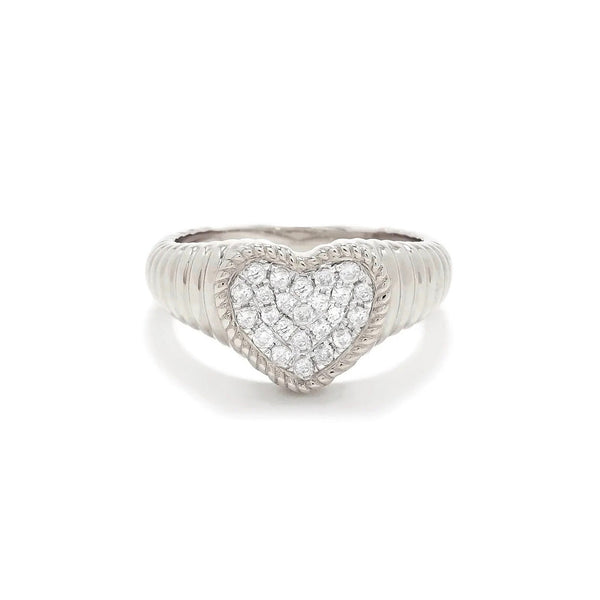 baby-chevaliere-coeur-berlingot-diamants-18k-white-gold-BABYCHEVACOEURBERLINGDIAOB