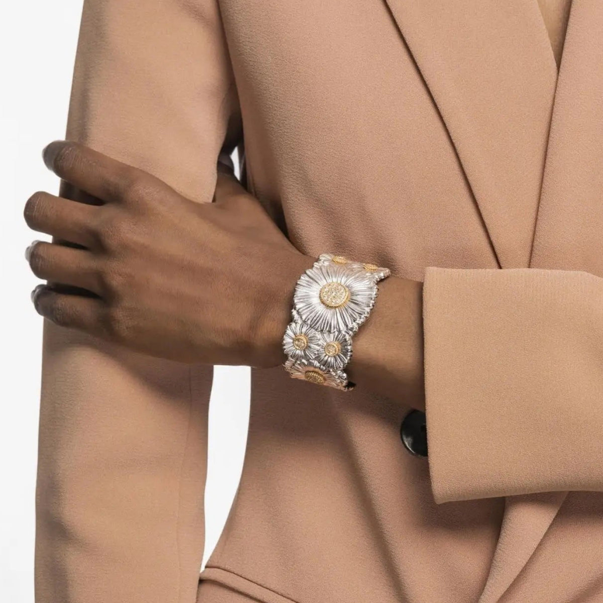 Buccellati - Blossoms Daisy - Cuff Bracelet, Sterling Silver with