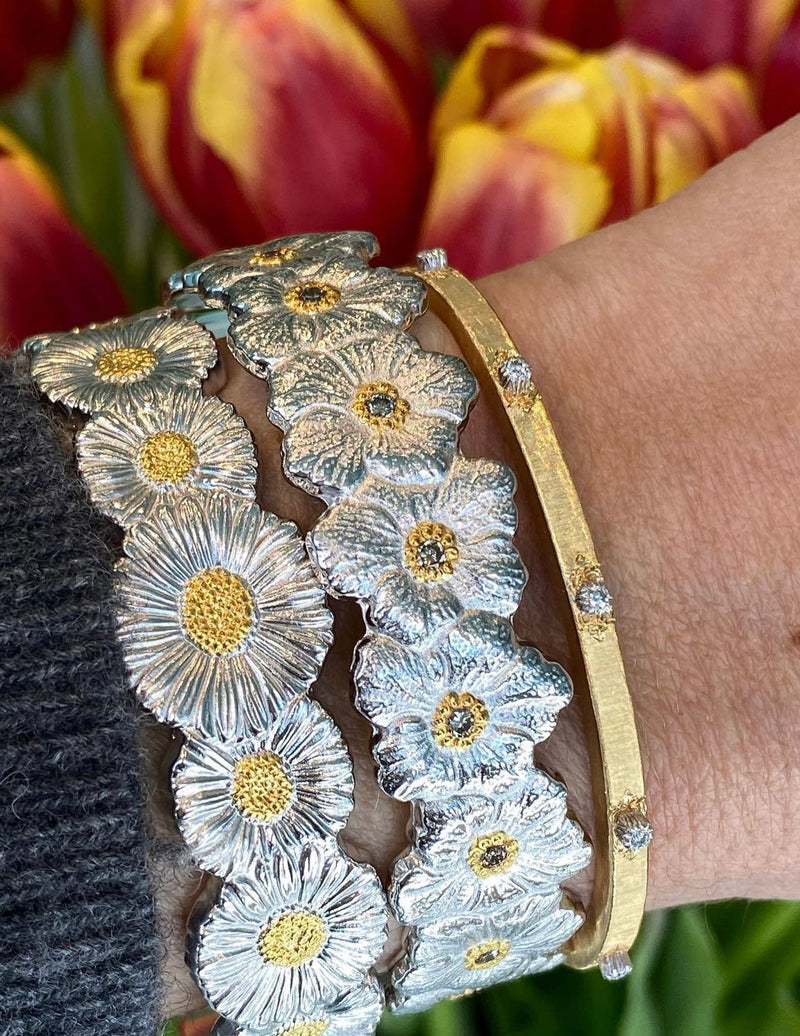 buccellati-blossoms-gardenia-cuff-bracelet-sterling-silver-diamonds-jagbra012184