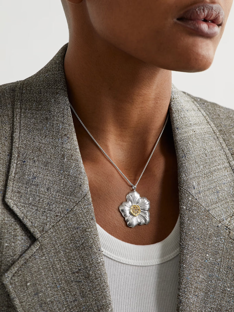 buccellati-blossoms-gardenia-pendant-necklace-sterling-silver-brown-diamonds-JAGPEN016443