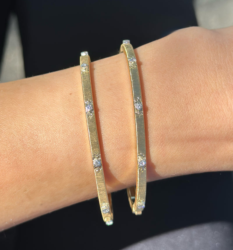 buccellati-macri-classica-bangle-bracelet-diamonds-yellow-gold-jaubra014996