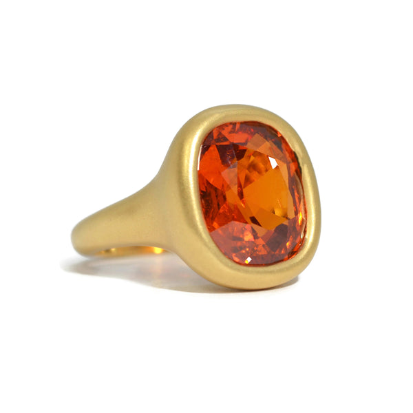 eclat-jewels-mandarin-garnet-cocktail-ring-yellow-gold-2-RG-4434_1