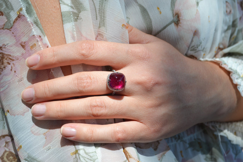 eclat-jewels-one-of-a-kind-cocktail-ring-rubelite-diamonds-18k-white-gold-1-RG-1618_5