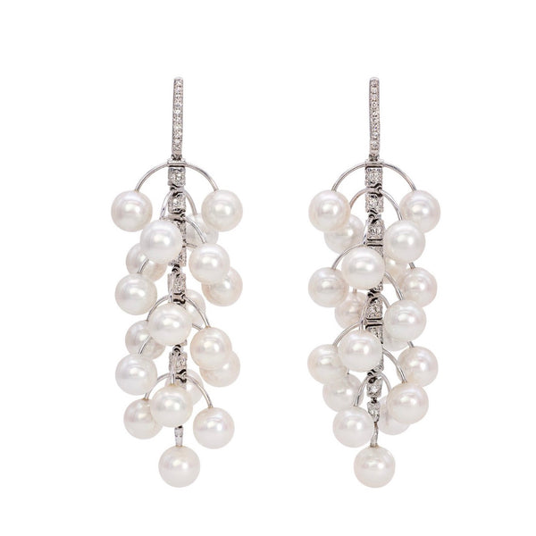 eclat-one-of-a-kind-drop-earrings-cultured-japanese-pearls-diamonds-18k-white-gold-O1ER623