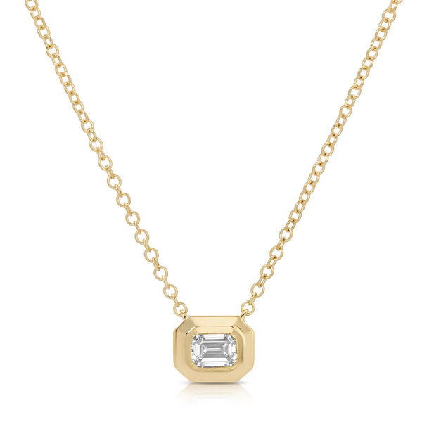 ef-collection-emerald-cut-diamond-necklace-yellow-gold-EF-61935