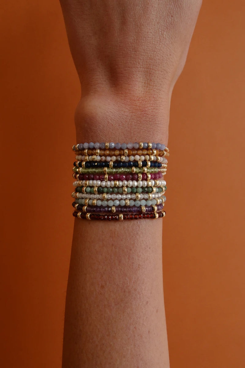 karen-lazar-peridot-gold-filled-bracelet-2arpb650