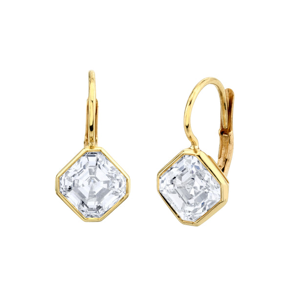 norman-silverman-asscher-cut-diamonds-dangling-earrings-yellow-gold-F20588