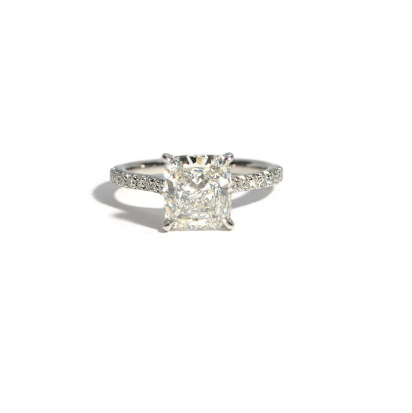 norman-silverman-cushion-cut-diamond-ring-platinum-F18882