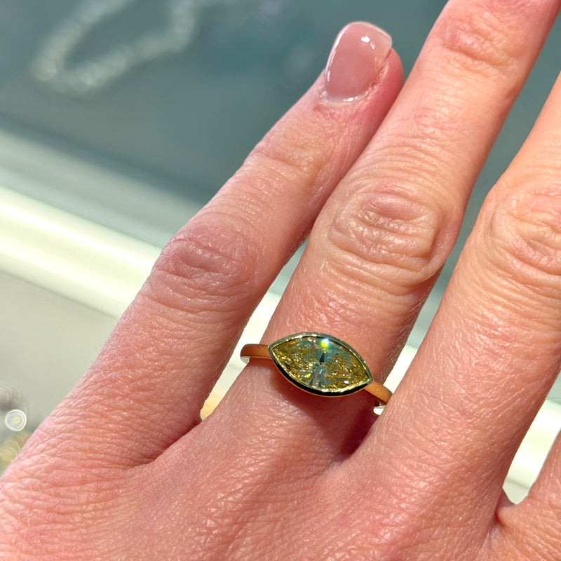 norman-silverman-marquis-bezel-set-fancy-yellow-diamond-ring-18k-yellow-gold-P2058_1