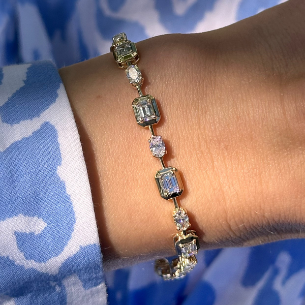norman-silverman-mixed-shape-east-west-diamond-bracelet-18k-yellow-gold-B4157