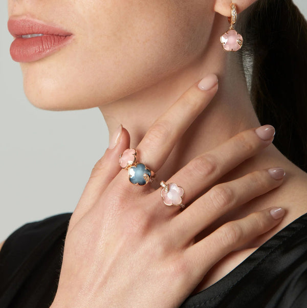 pasquale-bruni-ton-joli-lunaire-ring-with-onyx-white-moonstone-doublet-diamonds-18k-rose-gold-16573R