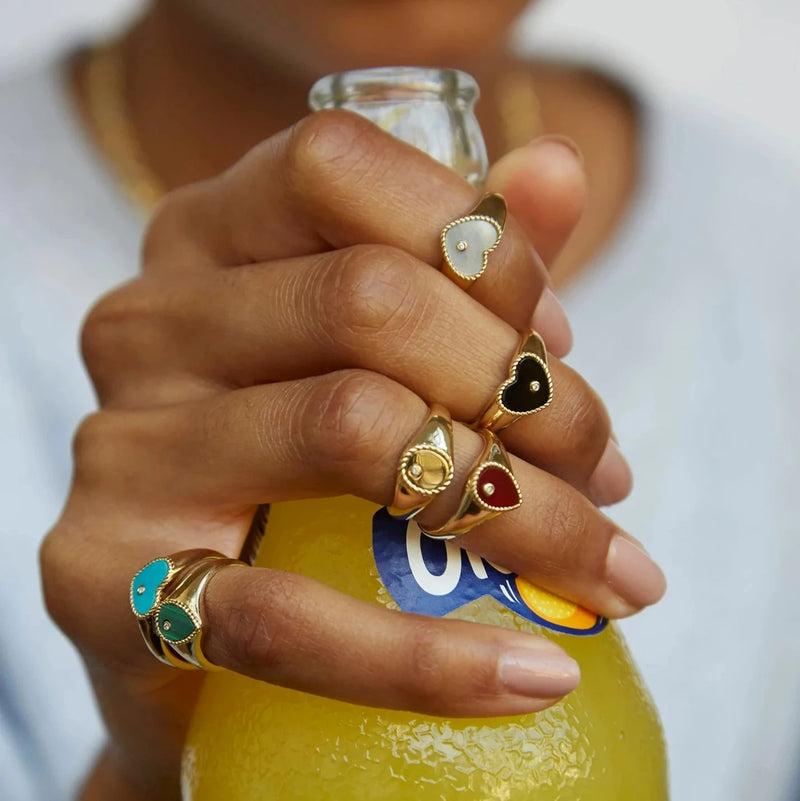 yvonne-leon-baby-heart-shaped-signet-ring-with-white-mother-of-pearl-and-diamonds-18k-yellow-gold-BABYCHEVACOEURNACOJ