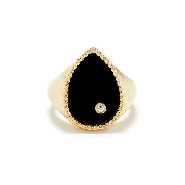 yvonne-leon-pear-shaped-signet-ring-with-black-onyx-and-diamonds-18k-yellow-gold-CHEVAPOIRONYXOJ