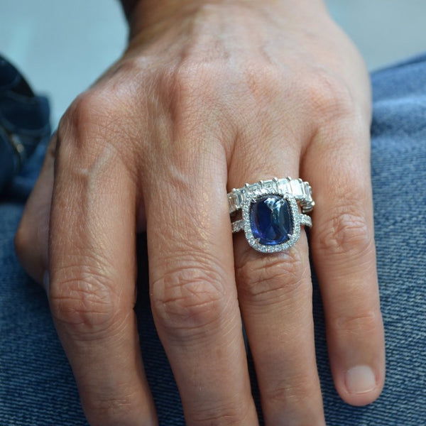 Eclat Jewels - One of a Kind Halo Ring with Cabochon Blue Sapphire Natural Color 4.83 carats and Diamonds, 18k White Gold