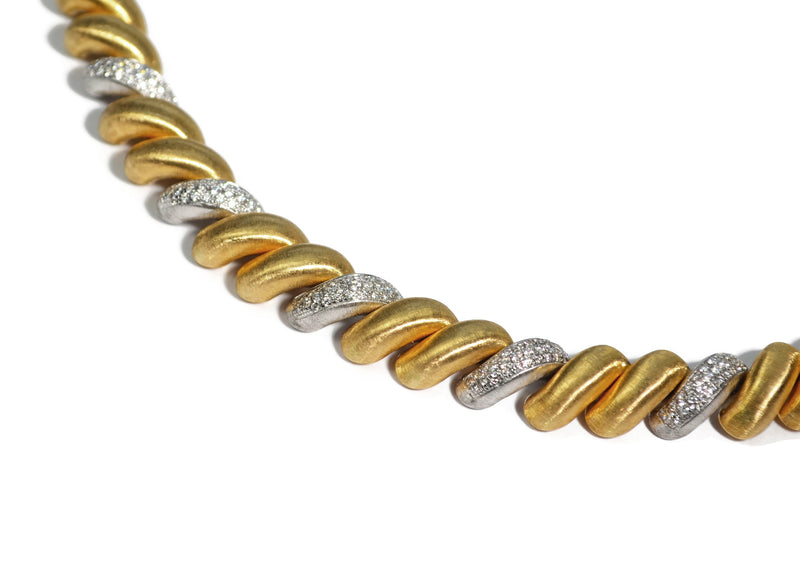 buccellati-torsade-necklace-diamonds-18k-yellow-white-gold-JAUNEC016039