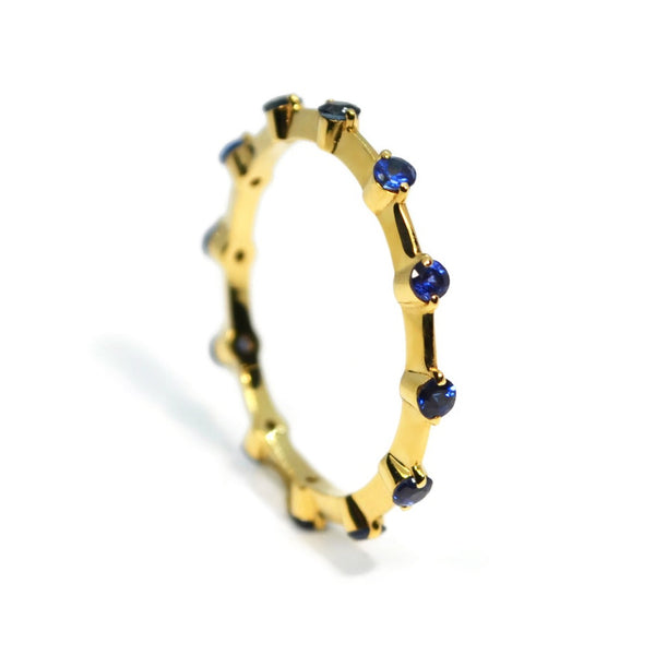 a-furst-band-ring-blue-sapphires-18k-yellow-gold-A2120G4