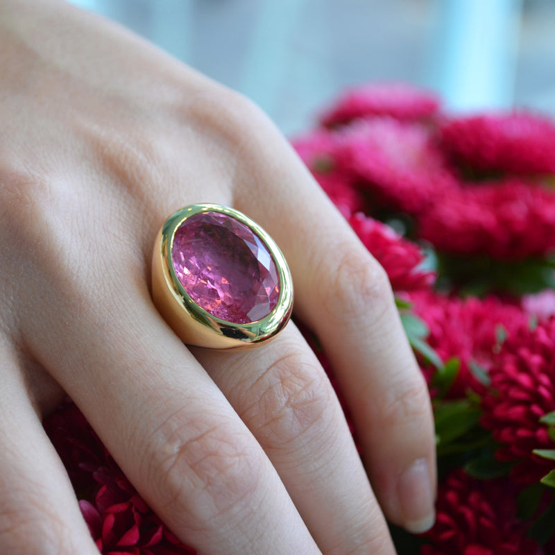 a-furst-essential-cocktail-ring-pink-tourmaline-yellow-gold-A1950GT-15.62