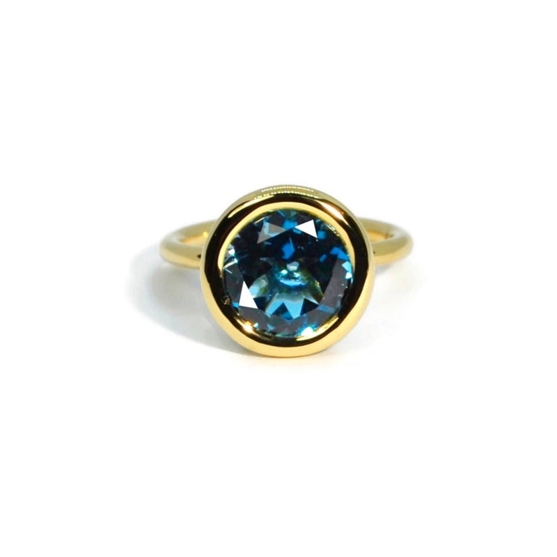 a-furst-gaia-medium-ring-london-blue-topaz-18k-yellow-gold-a1711lug