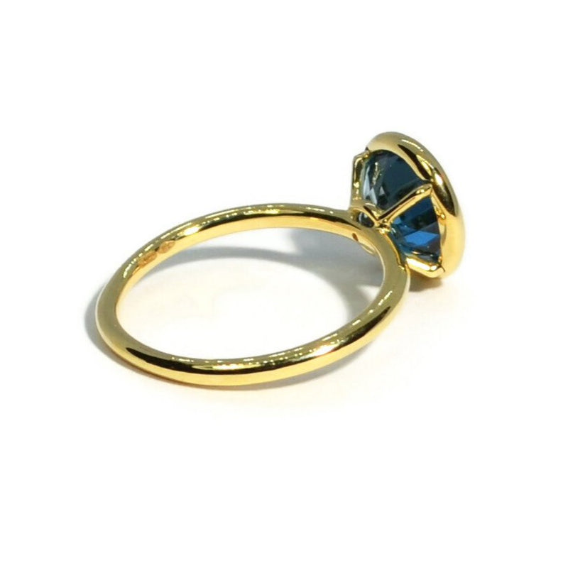 a-furst-gaia-small-round-ring-london-blue-topaz-18k-yellow-gold-A1708GA