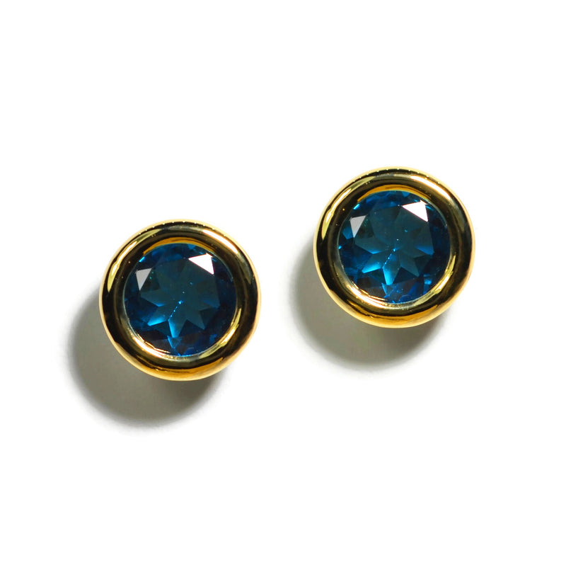 a-furst-gaia-stud-earrings-london-blue-topaz-18k-yellow-gold-O1708GUL