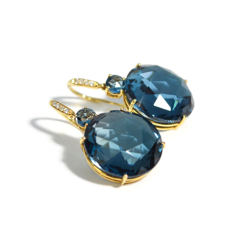 a-furst-lilies-drop-earrings-london-blue-topaz-diamonds-18k-yellow-gold-O1400GULUL1