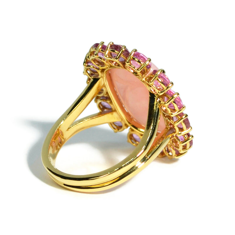 a-furst-sole-ring-pink-opal-pink-sapphires-18k-yellow-gold-A2003GOP4R
