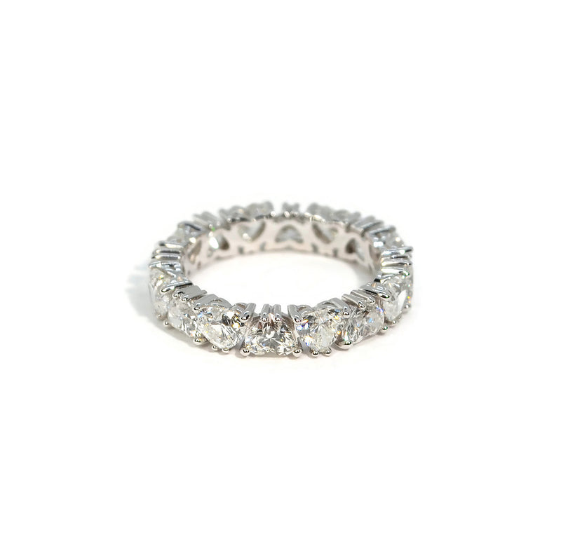 afj-diamond-collection-band-ring-heart-diamonds-18k-white-gold-J231B1