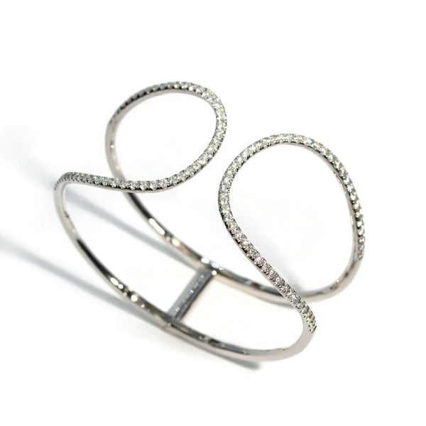 afj-diamond-collection-cuff-bracelet-18k-white-gold-BF0174B1