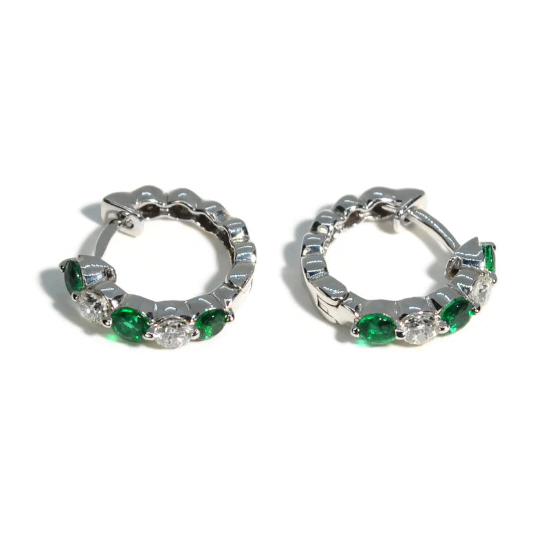 afj-diamond-collection-diamond-emerald-hoop-earrings-18k-white-gold-EW9558E