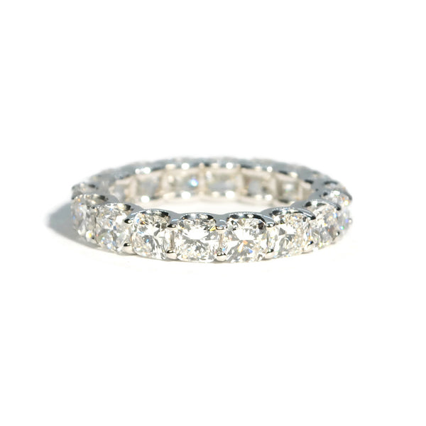 afj-diamond-collection-eternity-band-ring-cushion-cut-diamonds-18k-white-gold-AJ-477B1