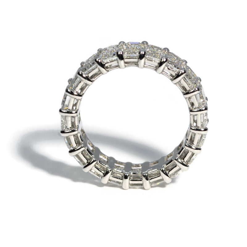 afj-diamond-collection-eternity-band-ring-emerald-cut-diamonds-platinum-A92386P1-EC