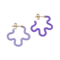 bea-bongiasca-two-tone-asymmetrical-flower-earrings-lavender-purple-enamel-9k-yellow-gold-silver-GE201YG-CC5