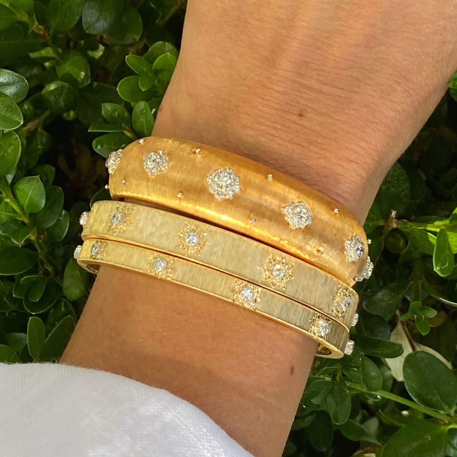 buccellati-macri-cuff-bracelet