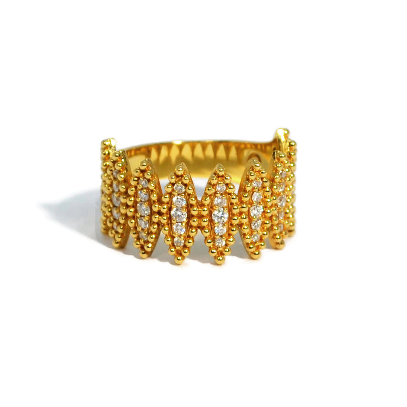 carla-amorim-chama-bend-ring-yellow-gold-diamonds-anbra0380