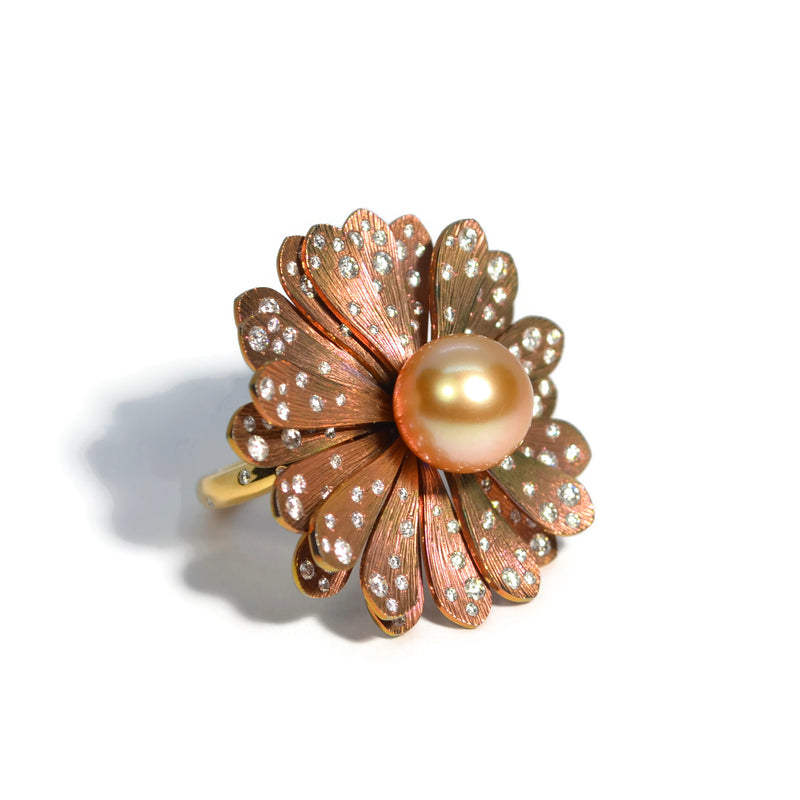 eclat-one-of-a-kind-flower-ring-gold-pearl-diamonds-18k-rose-gold-titanium-1-RG-1019
