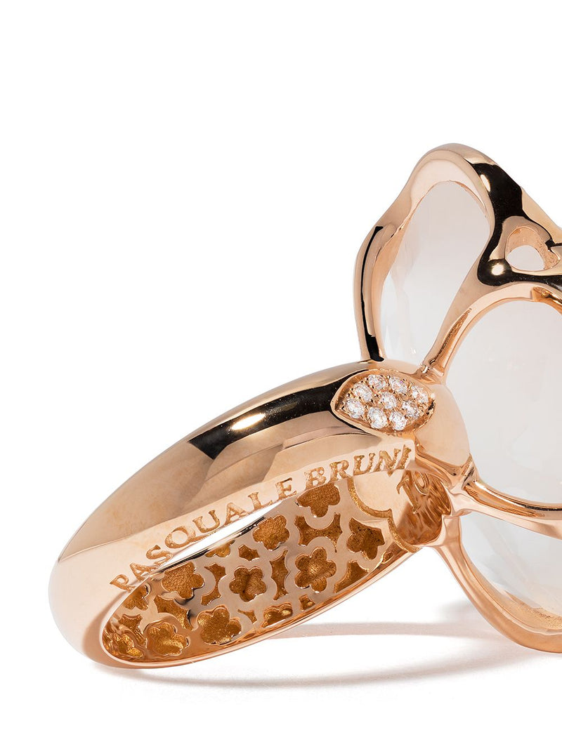 pasquale-bruni-bon-ton-large-flower-ring-milky-white-quartz-diamonds-rose-gold-15043R